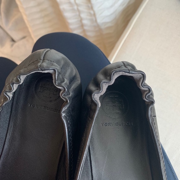 Tory Burch Flats Size 7 - Picture 5 of 6
